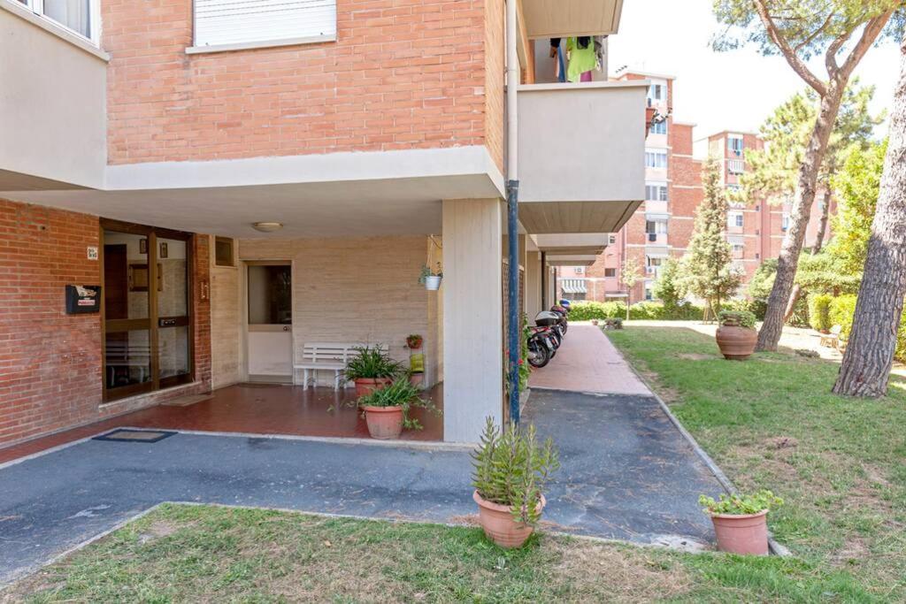 Free Parking Appartamento 5 Stelle Elegante Con Suite Livorno Eksteriør bilde